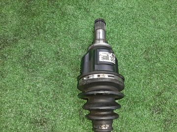 ПРИВОД НА TOYOTA AQUA NHP10 1NZ-FXE