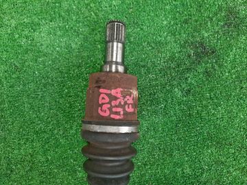 ПРИВОД НА HONDA FIT GD1 L13A