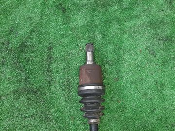 ПРИВОД НА HONDA FIT GD1 L13A