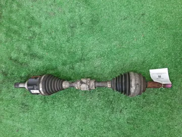 ПРИВОД НА TOYOTA ISIS ZGM10G 2ZR-FAE