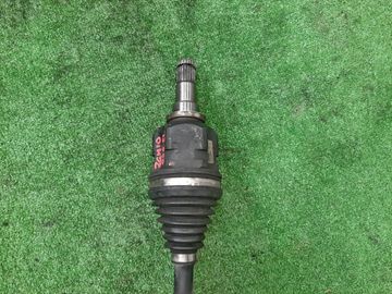 ПРИВОД НА TOYOTA ISIS ZGM10G 2ZR-FAE