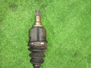 ПРИВОД НА TOYOTA PORTE NNP10 2NZ-FE
