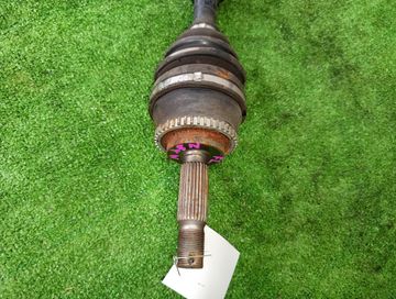 ПРИВОД НА MITSUBISHI CHARIOT GRANDIS N84W 4G64