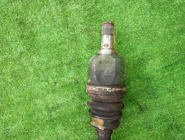 ПРИВОД НА MITSUBISHI CHARIOT GRANDIS N84W 4G64