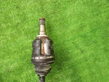 ПРИВОД НА TOYOTA ISIS ZNM10G 1ZZ-FE