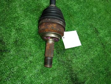 ПРИВОД НА HONDA FIT GD1 L13A