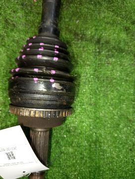 ПРИВОД НА TOYOTA WILL CYPHA NCP75 1NZ-FE