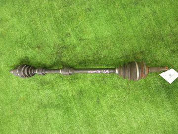ПРИВОД НА MITSUBISHI CHARIOT GRANDIS N84W 4G64