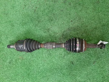 ПРИВОД НА TOYOTA NOAH AZR65G 1AZ-FSE