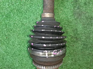 ПРИВОД НА TOYOTA NOAH AZR65G 1AZ-FSE