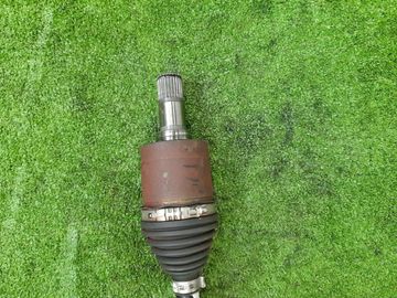 ПРИВОД НА HONDA FIT GK3 L13B