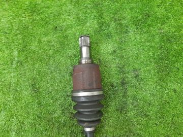 ПРИВОД НА HONDA FIT GD1 L13A