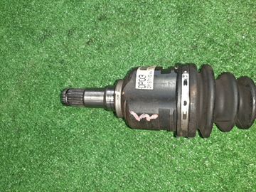 ПРИВОД НА TOYOTA PORTE NNP10 2NZ-FE