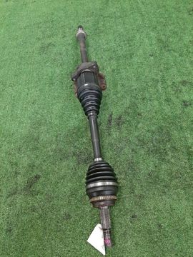 ПРИВОД НА TOYOTA ISIS ANM10G 1AZ-FSE