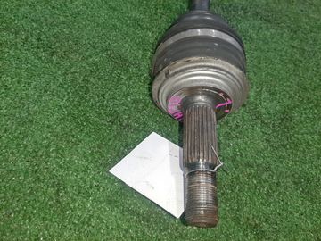 ПРИВОД НА TOYOTA AQUA NHP10 1NZ-FXE