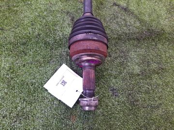 ПРИВОД НА HONDA FIT GD1 L13A