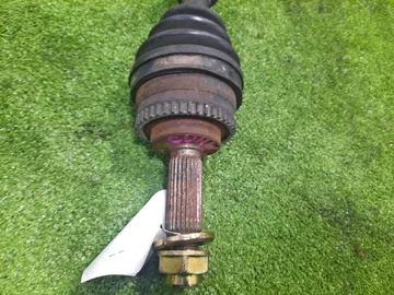 ПРИВОД НА MITSUBISHI AIRTREK CU4W 4G64