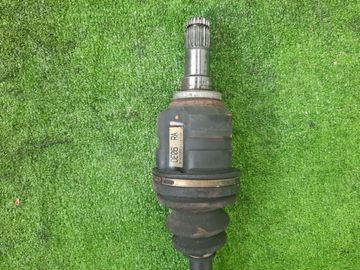 ПРИВОД НА TOYOTA ISIS ZNM10G 1ZZ-FE