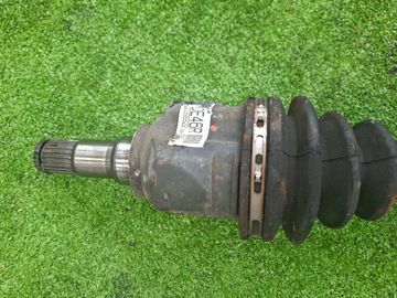 ПРИВОД НА TOYOTA COROLLA  AXIO NZE141 1NZ-FE