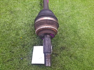 ПРИВОД НА TOYOTA ISIS ZNM10G 1ZZ-FE