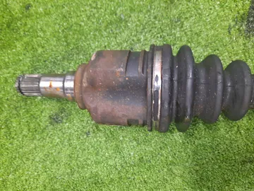 ПРИВОД НА TOYOTA PORTE NNP10 2NZ-FE
