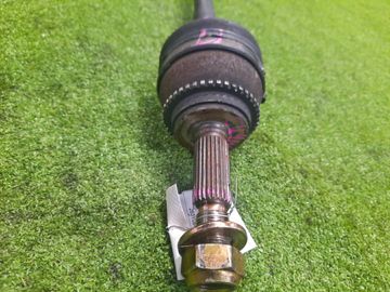 ПРИВОД НА MITSUBISHI AIRTREK CU4W 4G64