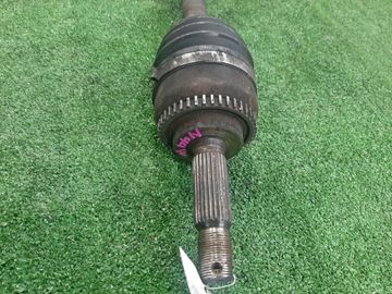 ПРИВОД НА MITSUBISHI CHARIOT GRANDIS N94W 4G64