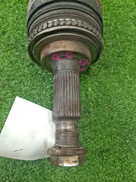 ПРИВОД НА TOYOTA PROGRES JCG10 1JZ-FSE