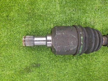ПРИВОД НА MITSUBISHI CHARIOT GRANDIS N84W 4G64
