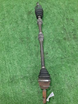 ПРИВОД НА MITSUBISHI CHARIOT GRANDIS N84W 4G64