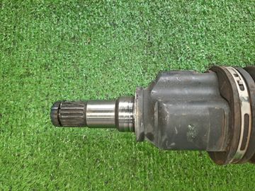 ПРИВОД НА TOYOTA AQUA NHP10 1NZ-FXE