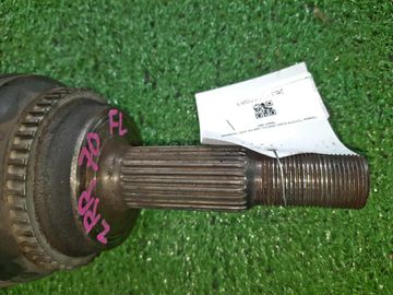 ПРИВОД НА TOYOTA NOAH ZRR70G 3ZR-FE