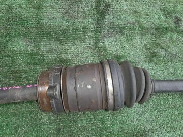 ПРИВОД НА NISSAN BASSARA JU30 KA24DE