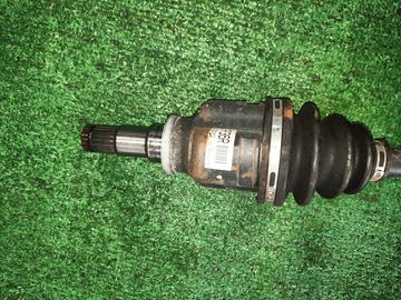 ПРИВОД НА TOYOTA AQUA NHP10 1NZ-FXE