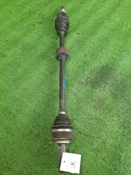 ПРИВОД НА TOYOTA AQUA NHP10 1NZ-FXE