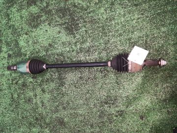 ПРИВОД НА SUBARU LEVORG VM4 FB16