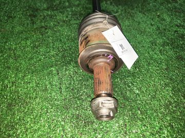 ПРИВОД НА SUBARU LEVORG VM4 FB16