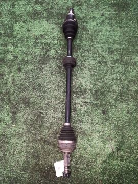 ПРИВОД НА TOYOTA AQUA NHP10 1NZ-FXE