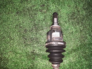 ПРИВОД НА TOYOTA AQUA NHP10 1NZ-FXE