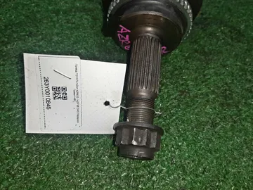 ПРИВОД НА TOYOTA NOAH AZR60G 1AZ-FSE