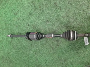 ПРИВОД НА TOYOTA NOAH AZR60G 1AZ-FSE