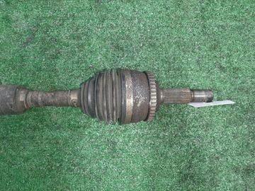 ПРИВОД НА NISSAN TINO V10 SR20DE