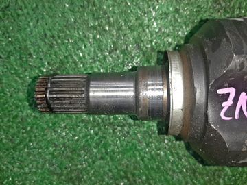 ПРИВОД НА TOYOTA ISIS ZNM10G 1ZZ-FE