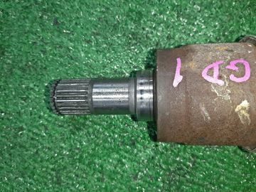 ПРИВОД НА HONDA FIT GD1 L13A