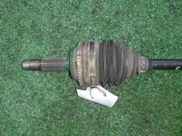 ПРИВОД НА TOYOTA VITZ SCP10 1SZ-FE