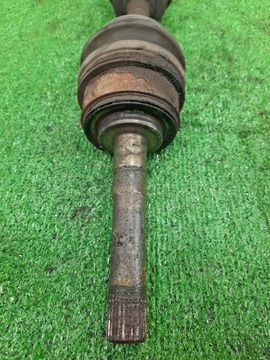 ПРИВОД НА TOYOTA GRANVIA KCH16W 1KZ-TE