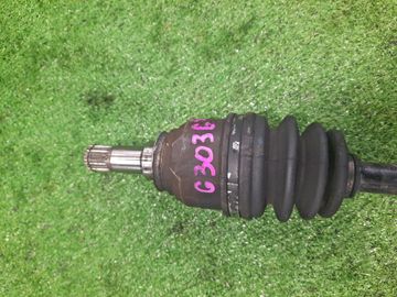 ПРИВОД НА DAIHATSU PYZAR G303G HE-EG