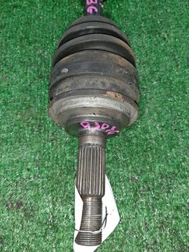 ПРИВОД НА DAIHATSU PYZAR G303G HE-EG