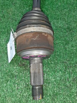 ПРИВОД НА HONDA VEZEL RU3 LEB