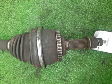 ПРИВОД НА NISSAN SERENA PC24 SR20DE